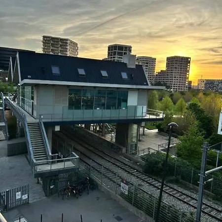 Cosy Parisian Upscale Апартаменты